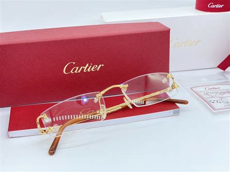 occhiali dorati vetro viola cartier uomo|Cartier.